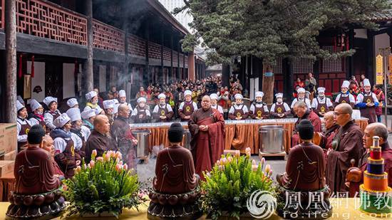 成都文殊院臘八粥上微博熱搜
