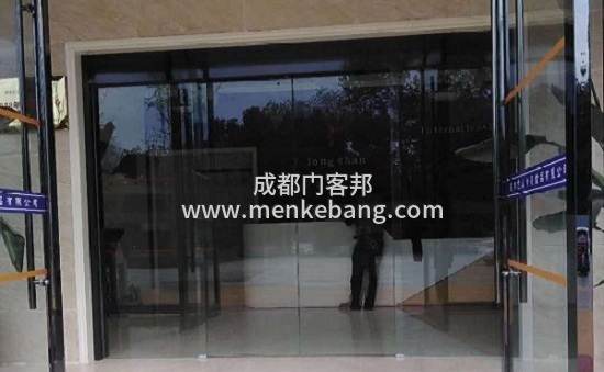 4雙流感應(yīng)門安裝案例,廠區(qū)門禁自動門案例 4雙流感應(yīng)門安裝案例,廠區(qū)門禁自動門案例