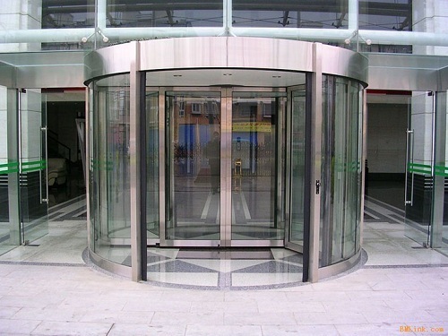 成都自動旋轉(zhuǎn)門工程,成都自動旋轉(zhuǎn)門工程案例 成都自動旋轉(zhuǎn)門工程,成都自動旋轉(zhuǎn)門工程案例